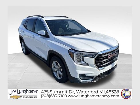 Certified 2024 GMC Terrain SLE w/ Driver Convenience Package FWD image 1