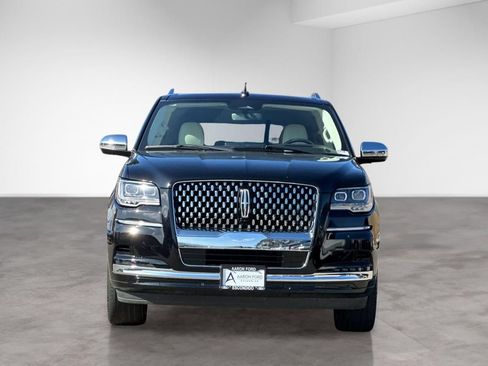 Used 2023 Lincoln Navigator Black Label AWD/4WD image 9