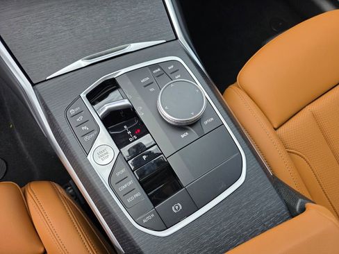 New 2026 BMW 330i Sedan RWD image 15