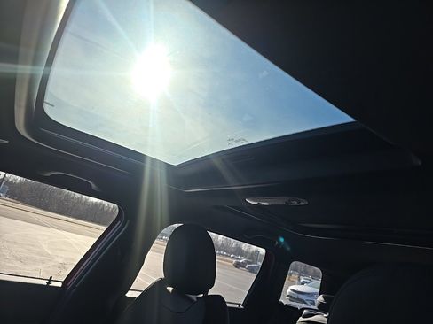 Used 2022 MINI Cooper Clubman S image 6