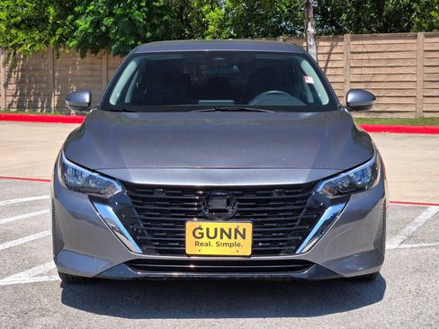 Used 2024 Nissan Sentra S FWD image 8