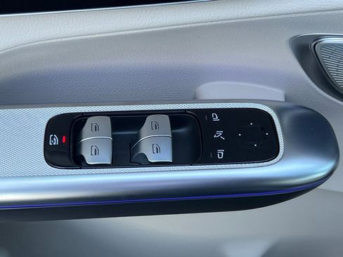 New 2026 Mercedes-Benz GLC 300 image 15