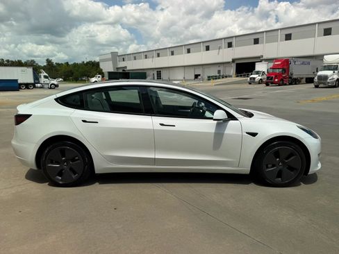 Used 2023 Tesla Model 3 Standard Range RWD image 6