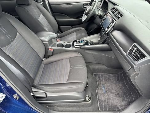 Certified 2024 Nissan Leaf SV Plus FWD image 25