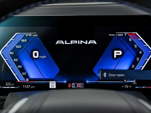 Used 2024 BMW ALPINA XB7 AWD/4WD image 25