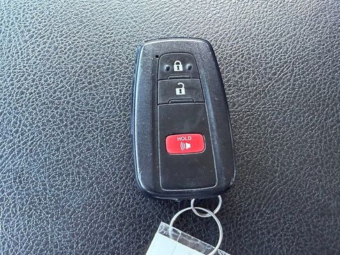 Used 2022 Toyota 4Runner Limited AWD/4WD image 32