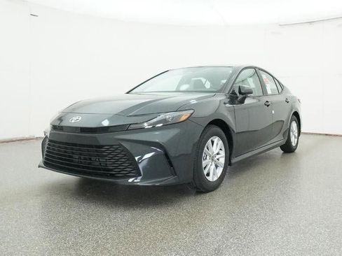New 2026 Toyota Camry LE image 32