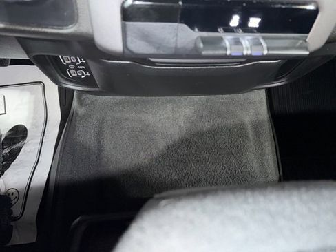 Used 2020 RAM 1500 Big Horn image 24