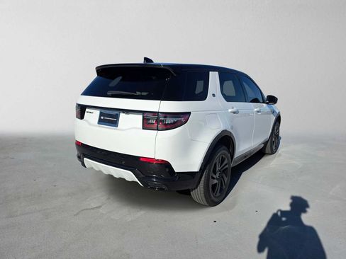 Used 2024 Land Rover Discovery Sport Dynamic SE AWD/4WD image 5