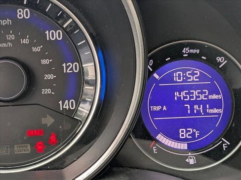 Used 2015 Honda Fit LX image 9