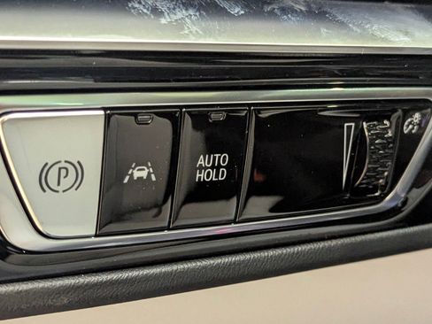 New 2026 Cadillac Lyriq Luxury image 11