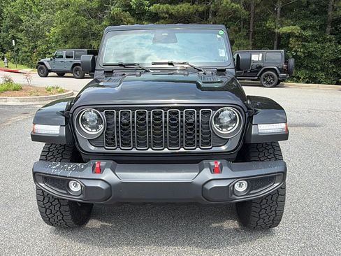 Certified 2026 Jeep Gladiator Rubicon w/ Steel Power Dome Hood Package AWD/4WD image 3