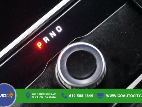 Used 2021 Jeep Grand Cherokee L Laredo w/ Luxury Tech Group I AWD/4WD image 24