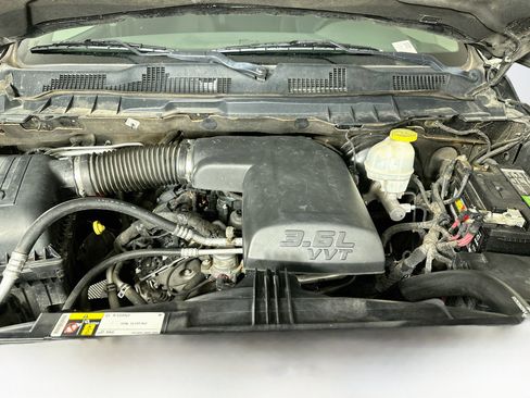 Used 2019 RAM 1500 Tradesman w/ Chrome Plus Package RWD image 30