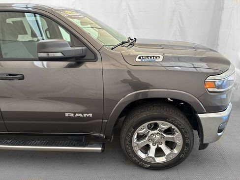 Used 2025 RAM 1500 Big Horn AWD/4WD image 9