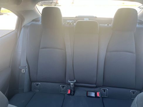 Used 2025 Toyota Corolla LE FWD image 37