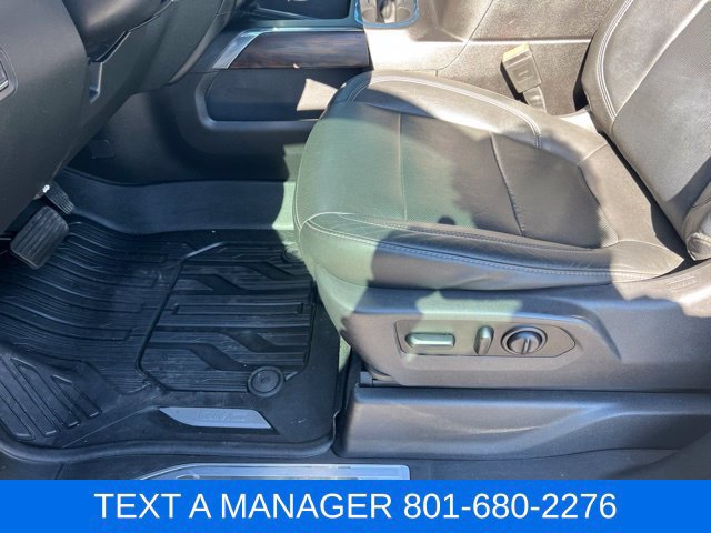 Used 2019 GMC Sierra 1500 SLT w/ SLT Premium Plus Package AWD/4WD image 17