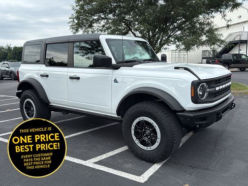 Used 2023 Ford Bronco Black Diamond w/ Sasquatch Package AWD/4WD image 1
