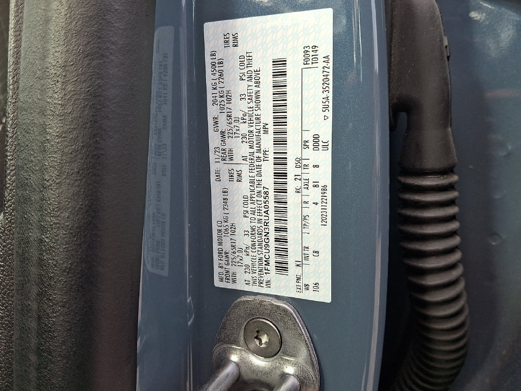 Used 2024 Ford Escape Active w/ Tech Pack #2 AWD/4WD image 26