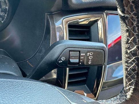 Used 2023 Ford Ranger Lariat w/ FX4 Off-Road Package image 23