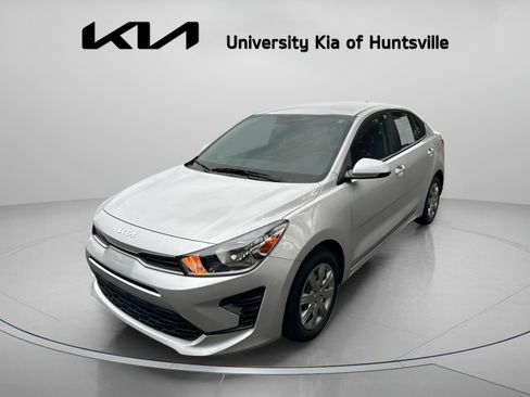 Used 2023 Kia Rio LX FWD image 4