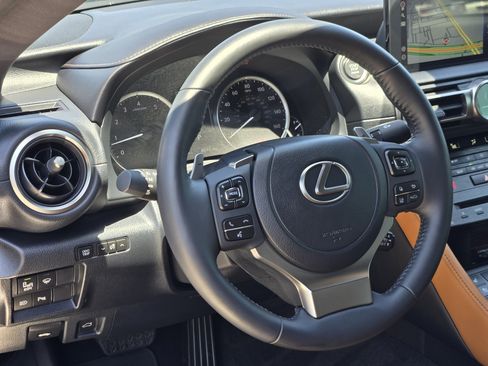 Used 2023 Lexus RC 350 RWD image 34
