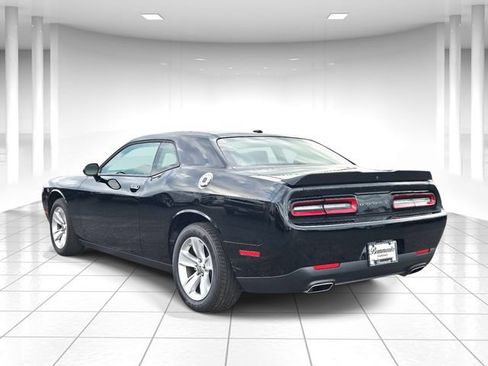 Used 2023 Dodge Challenger SXT RWD image 3