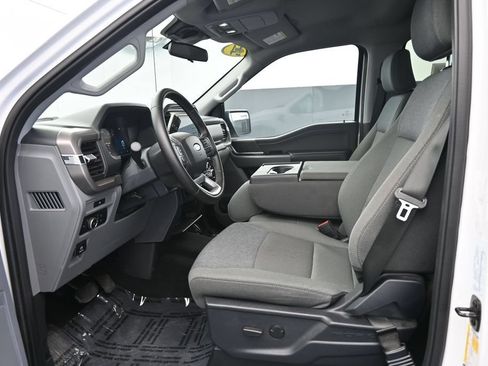 Used 2025 Ford F150 XLT w/ Equipment Group 301A Standard AWD/4WD image 16