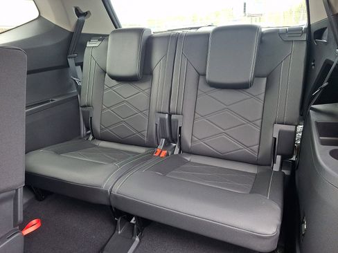 New 2026 Volkswagen Atlas SE AWD/4WD image 7