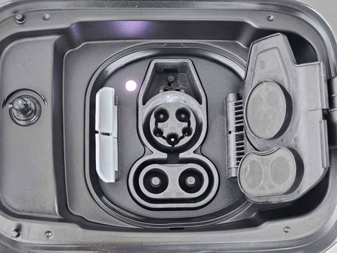 Used 2022 BMW i4 M50 w/ Premium Package image 13