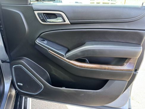 Used 2018 GMC Yukon XL Denali w/ Denali Ultimate Package image 30