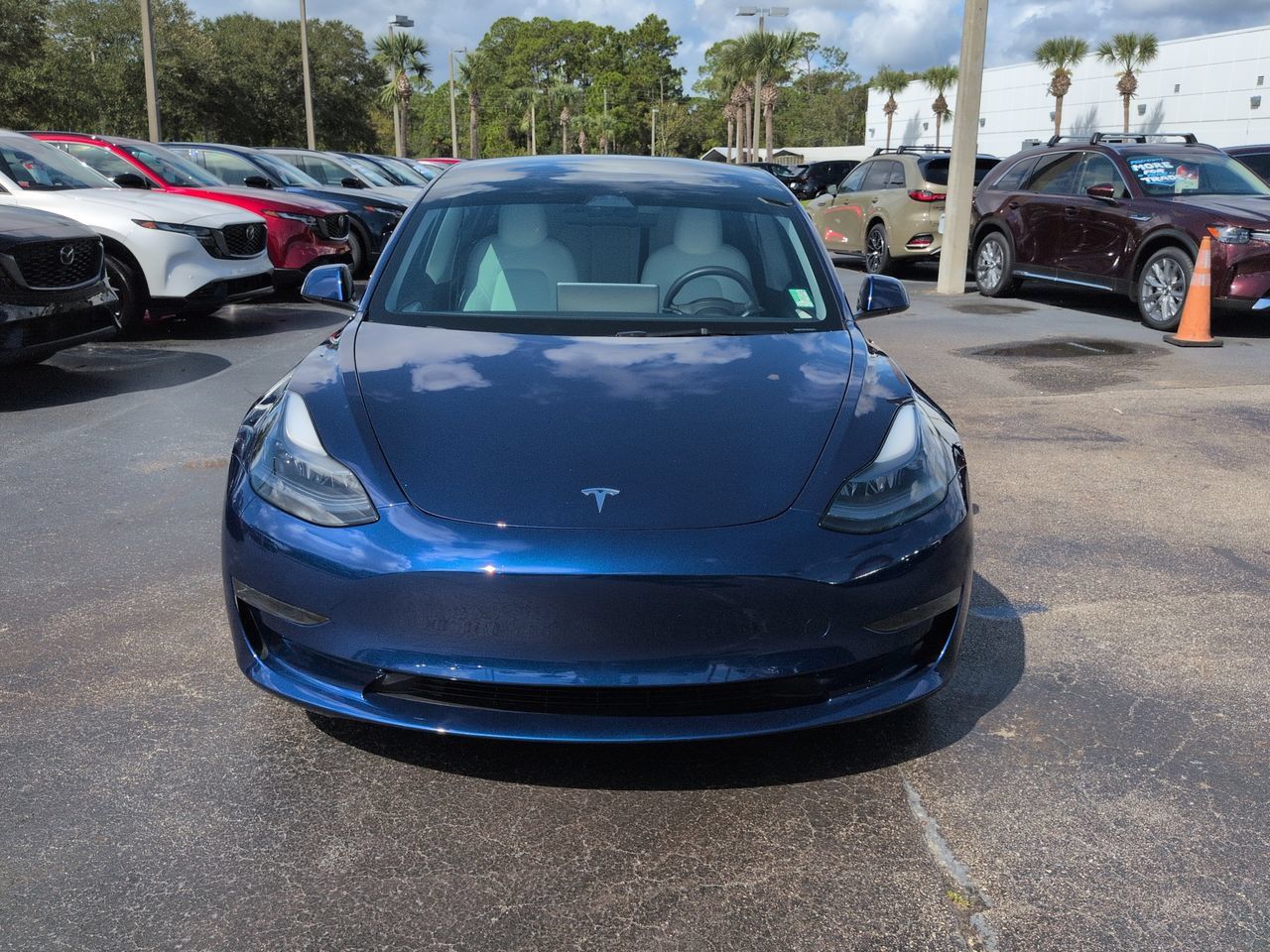 Used 2023 Tesla Model 3 Standard Range RWD image 9