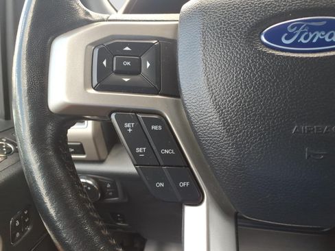 Used 2022 Ford F250 Lariat w/ Lariat Ultimate Package AWD/4WD image 24