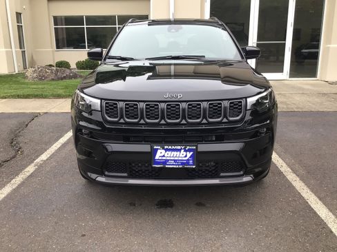 New 2025 Jeep Compass Limited w/ High Altitude Package image 2