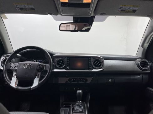 Used 2021 Toyota Tacoma SR5 image 18