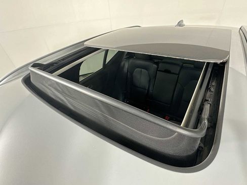 Used 2025 Volvo XC40 B5 Core w/ Protection Package Premier image 20