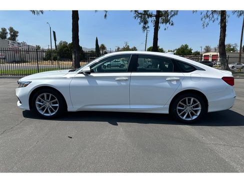Used 2022 Honda Accord LX image 2