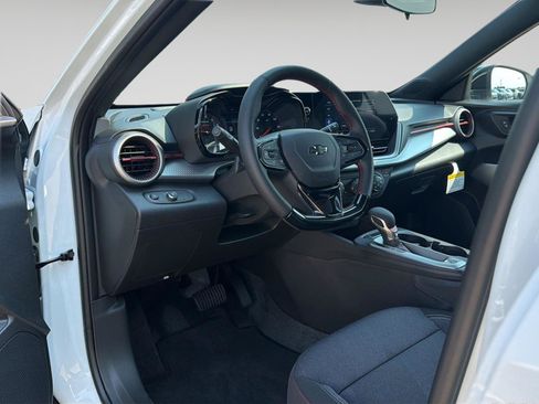 New 2026 Chevrolet Trax RS w/ Sunroof Package FWD image 15