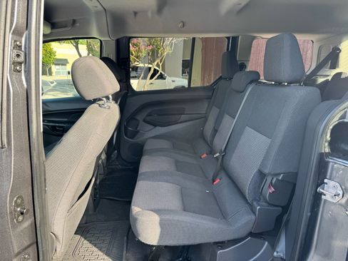Used 2018 Ford Transit Connect XL FWD image 6