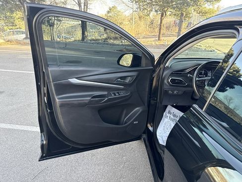 Used 2023 Chevrolet Bolt EUV Premier w/ Sun & Sound Package image 12