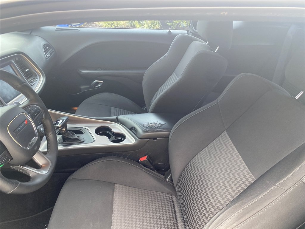 Used 2019 Dodge Challenger GT RWD image 10