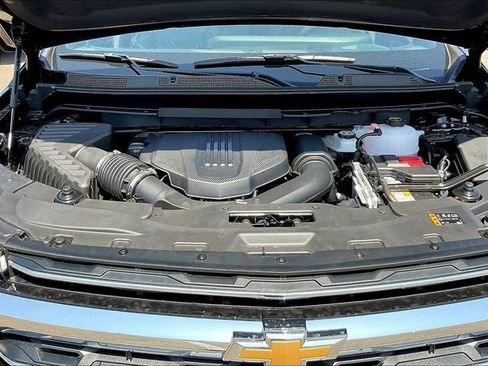 New 2026 Chevrolet Traverse LT w/ Driver Confidence Package FWD image 13