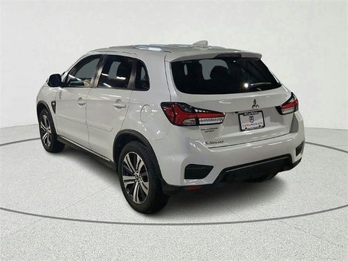 Used 2020 Mitsubishi Outlander Sport ES image 4