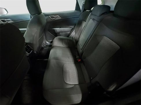 Used 2023 Kia Sportage LX image 25