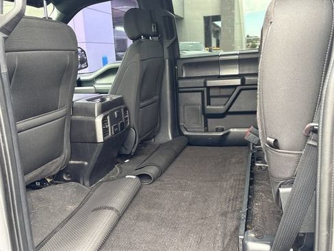 Used 2020 Ford F150 XLT w/ Equipment Group 302A Luxury AWD/4WD image 12