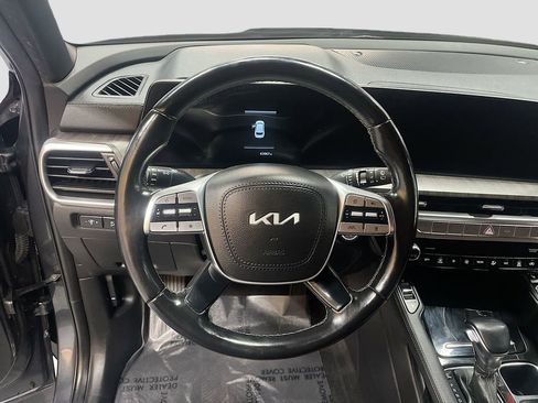 Used 2023 Kia Telluride EX image 11