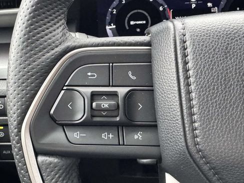 Certified 2025 Toyota Tacoma TRD Sport w/ TRD Sport Upgrade Package AWD/4WD image 21