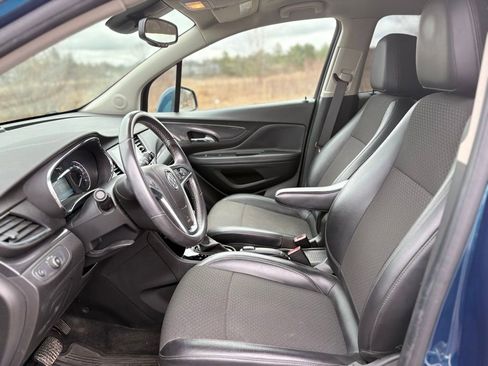 Used 2019 Buick Encore Preferred w/ Safety Package image 11