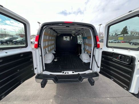 Used 2024 Chevrolet Express 2500 w/ Driver Convenience Package image 20