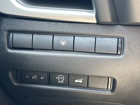 New 2026 Nissan Rogue SV FWD image 25